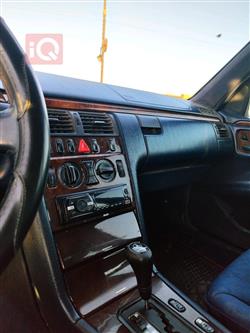 مرسيدس بنز E-Class